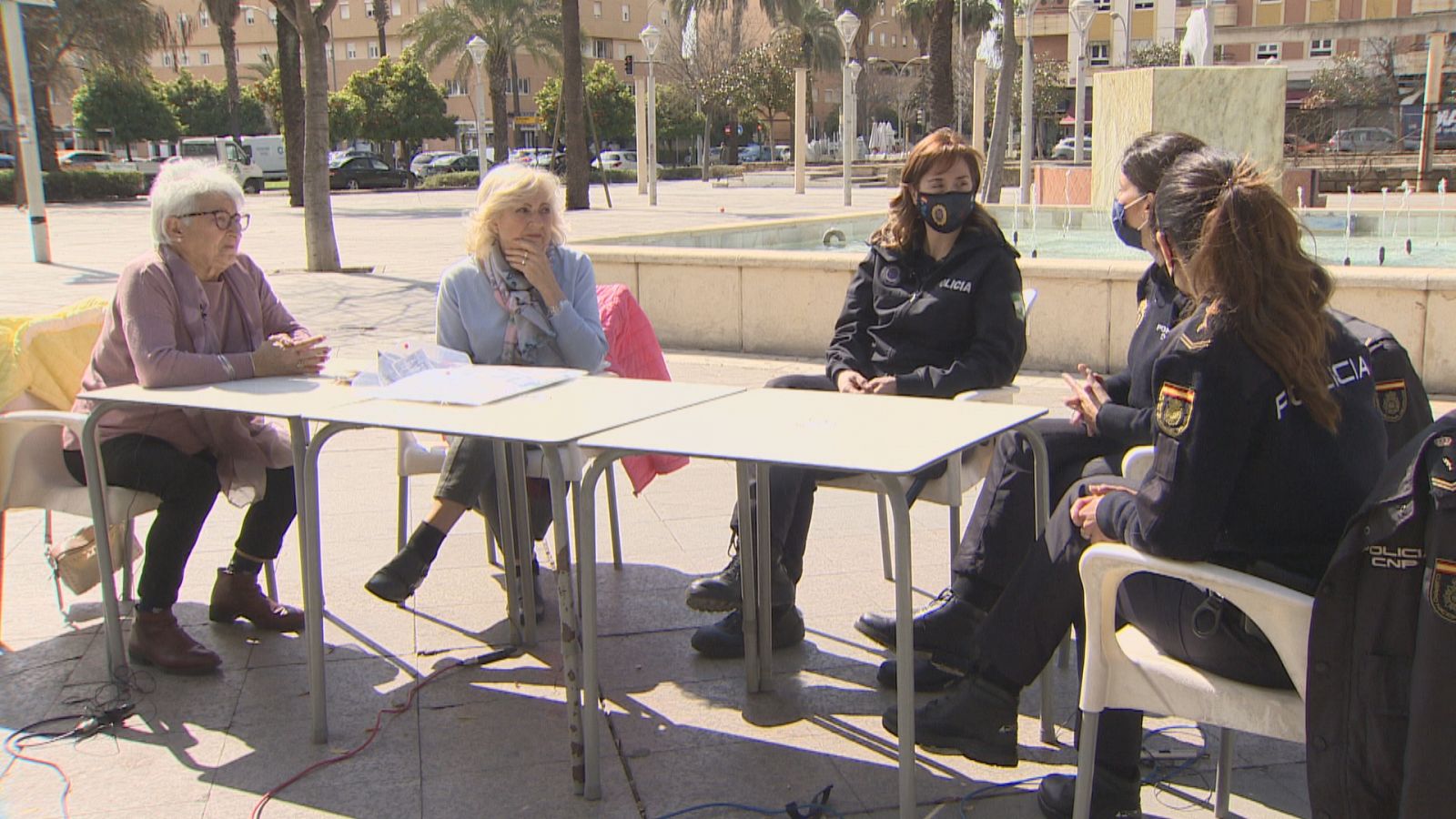 De las pioneras en la policía a las agentes de hoy