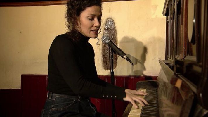 Universo UNED - PoeMas. Sheila Blanco: Cantando a las poetas del 27