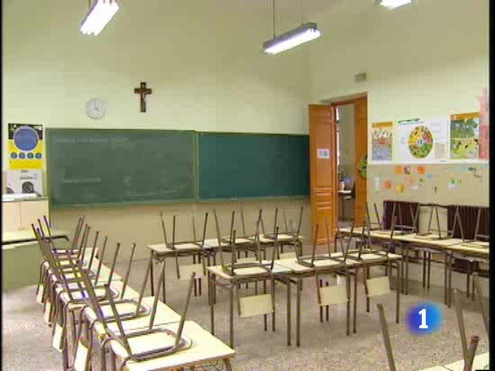 El Gobierno quiere retirar los símbolos religiosos de los centros escolares | Ver