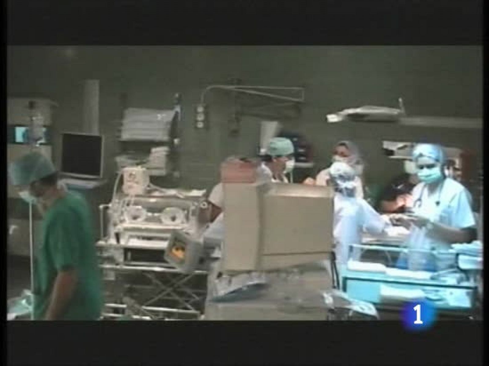 El sueño de Salvador y Ana era tener un hijo pero han tenido cuatrillizos - Ciencia y tecnología en Rtve.es | Ver