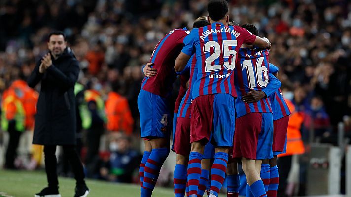 Telediario 1 - Laporta negocia un acuerdo privado del Barça con CVC