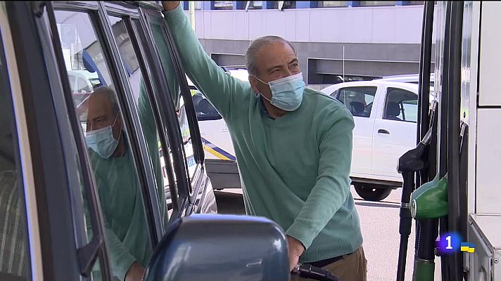 Telecanarias - Las distribuidoras prevén una subida en el precio del combustible