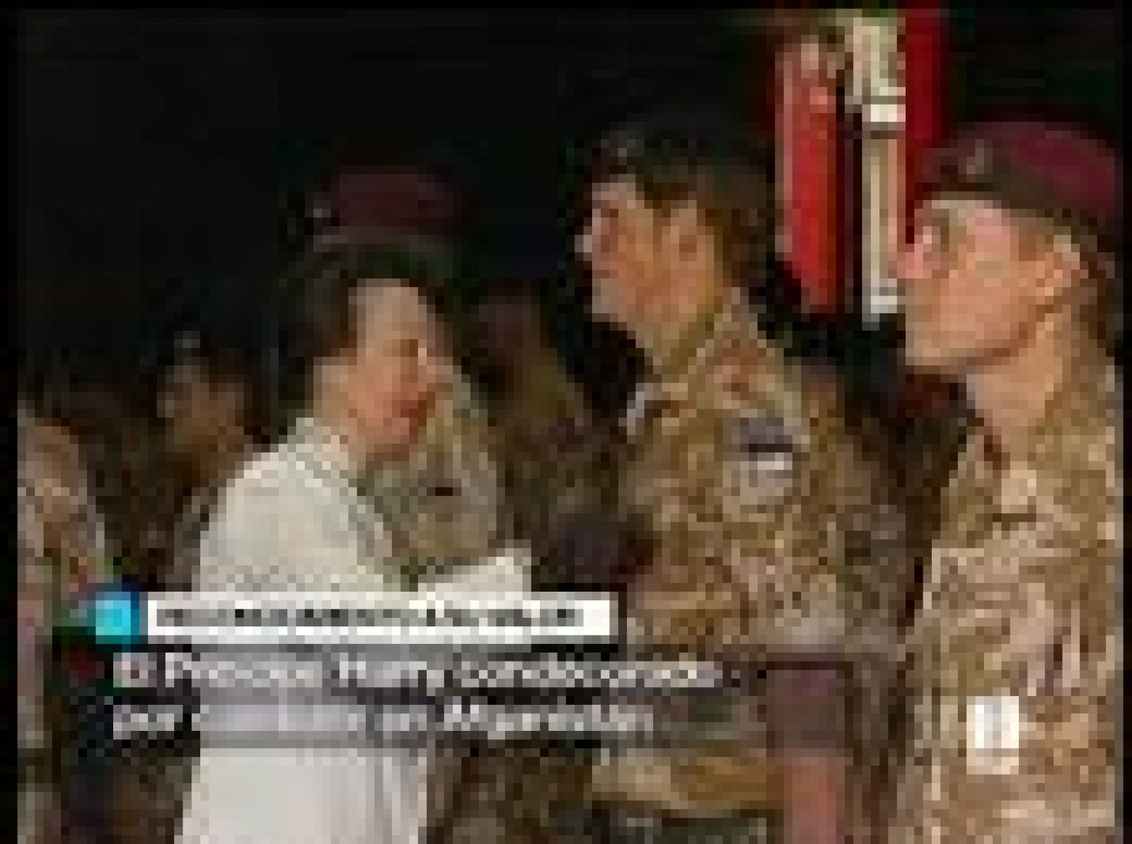 Condecorado el Príncipe Harry por combatir en Afganistán | Ver