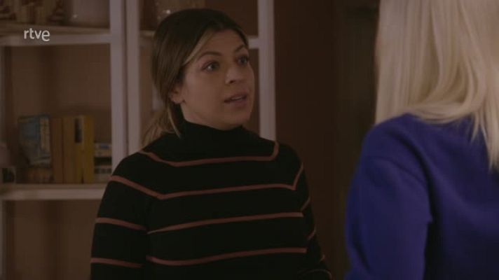 Servir y proteger - 'Servir y proteger': Lidia y Hanna retoman su relación de pareja