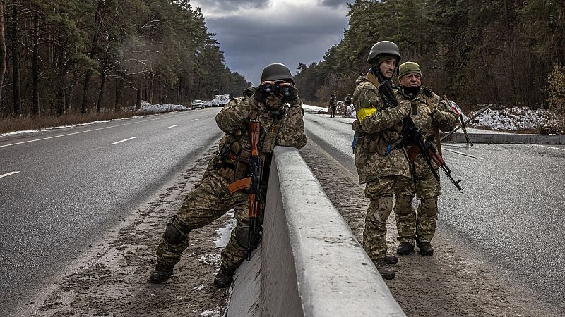 Dos semanas después del comienzo de la invasión, las trupas rusas siguen encontrando gran resistencia entre la población ucraniana