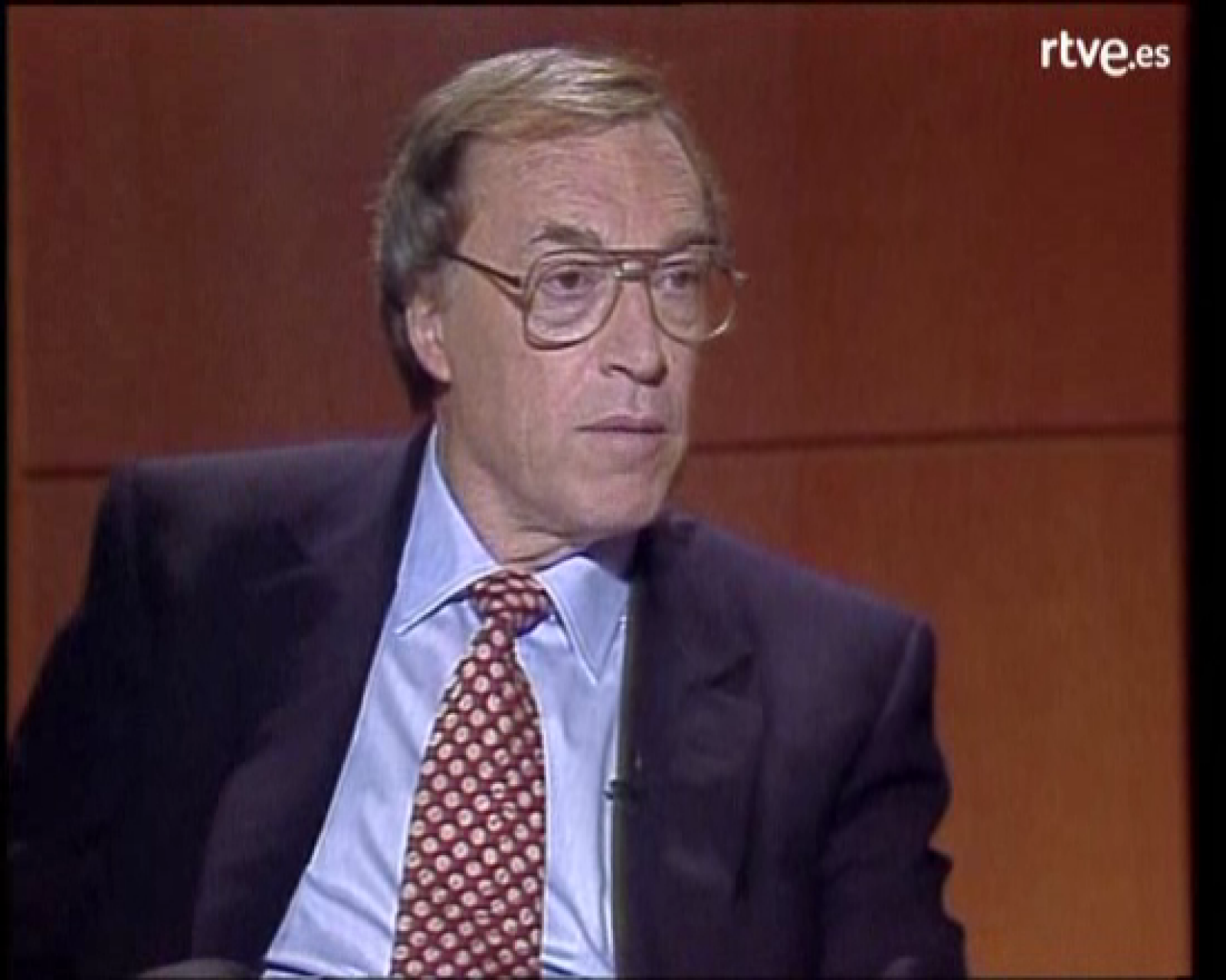 Molt personal - Entrevista a Solé Tura