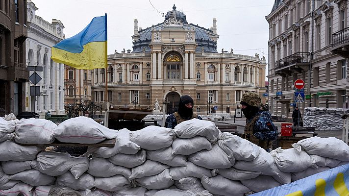 La ciudad de Odesa se prepara ante la llegada de las tropas rusas