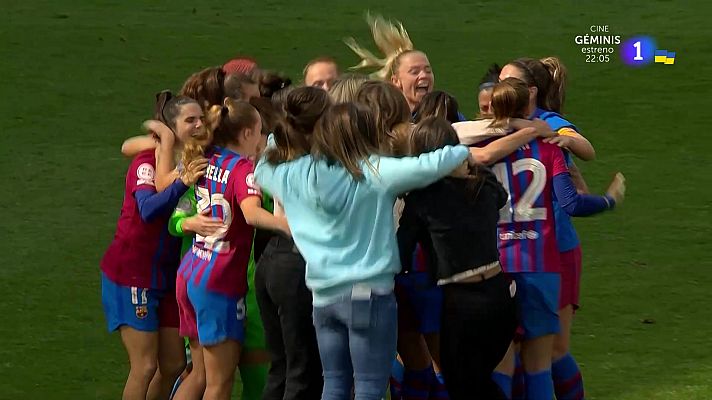 Liga femenina | El Barça gana al Madrid y canta el alirón