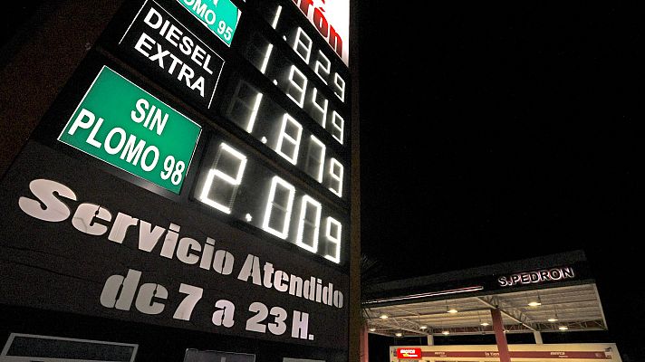 Telediario Fin de Semana - El precio del combustible obliga a los españoles a cambiar sus hábitos de transporte