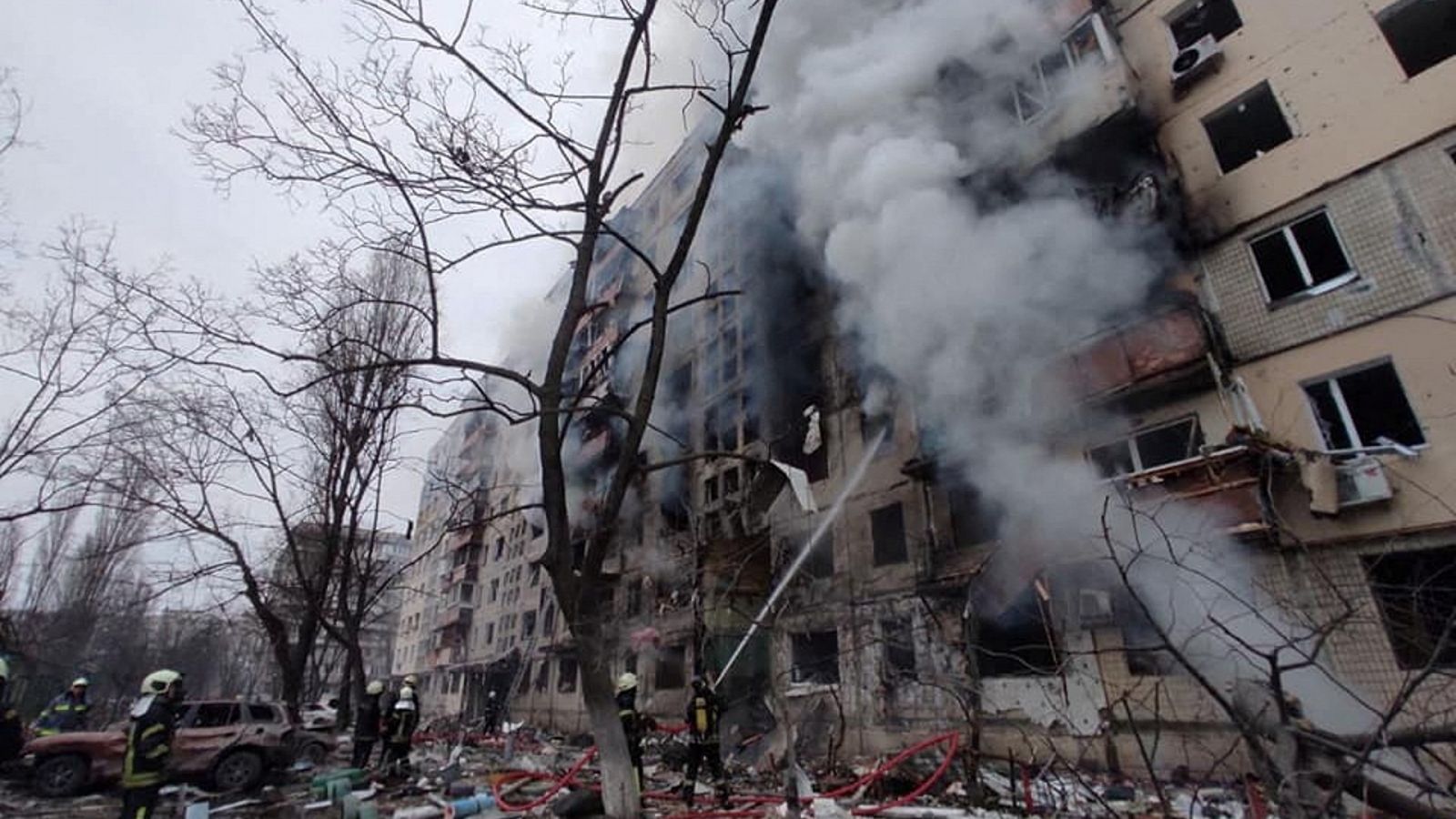 Guerra en Ucrania: Dos muertos en un bombardeo en Kiev