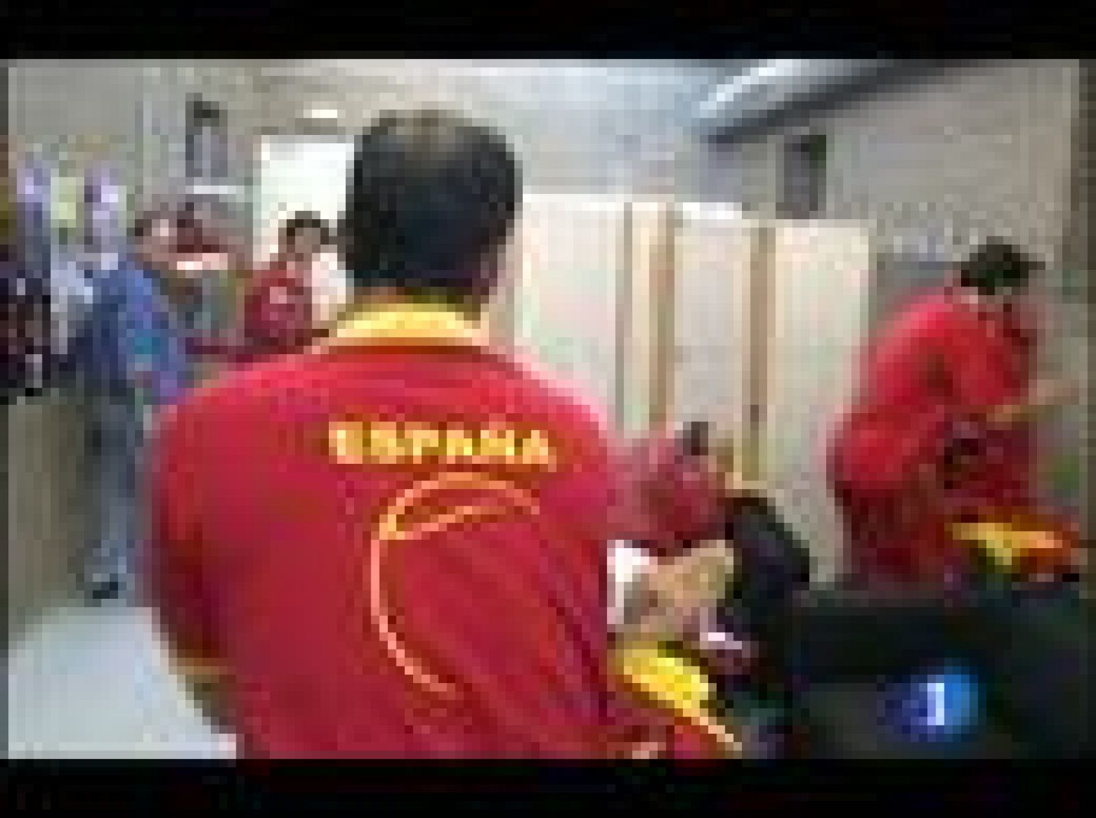 Sin programa: Baño de gloria español en el Palau | RTVE Play
