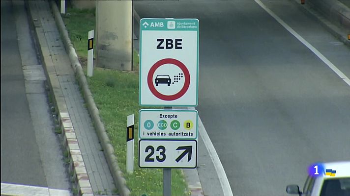 L'Informatiu - La Zona de Baixes Emissions redueix 600.000 trajectes contaminants a l'any