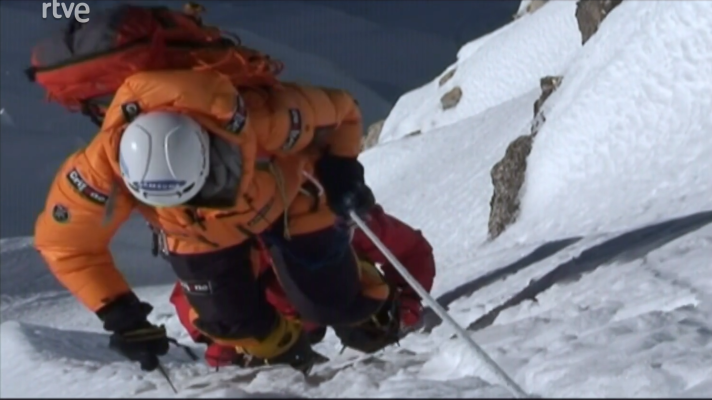 Al filo de lo imposible - El trono negado