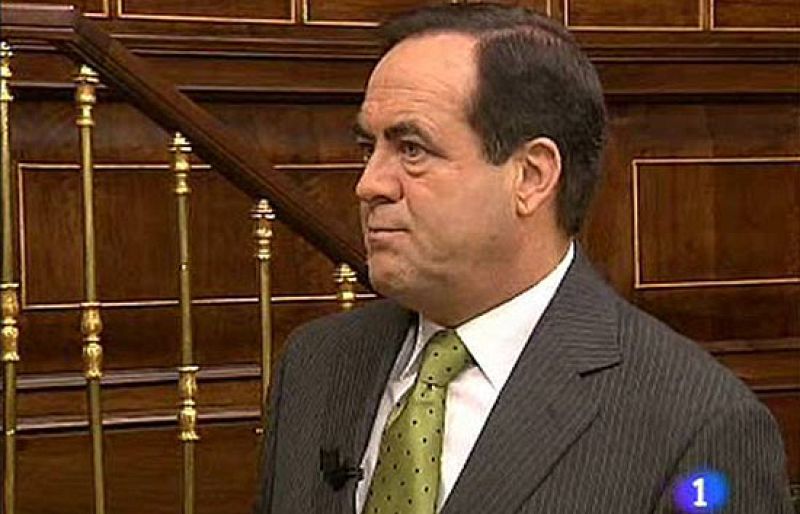  TVE entrevista a José Bono en el día de la Constitución