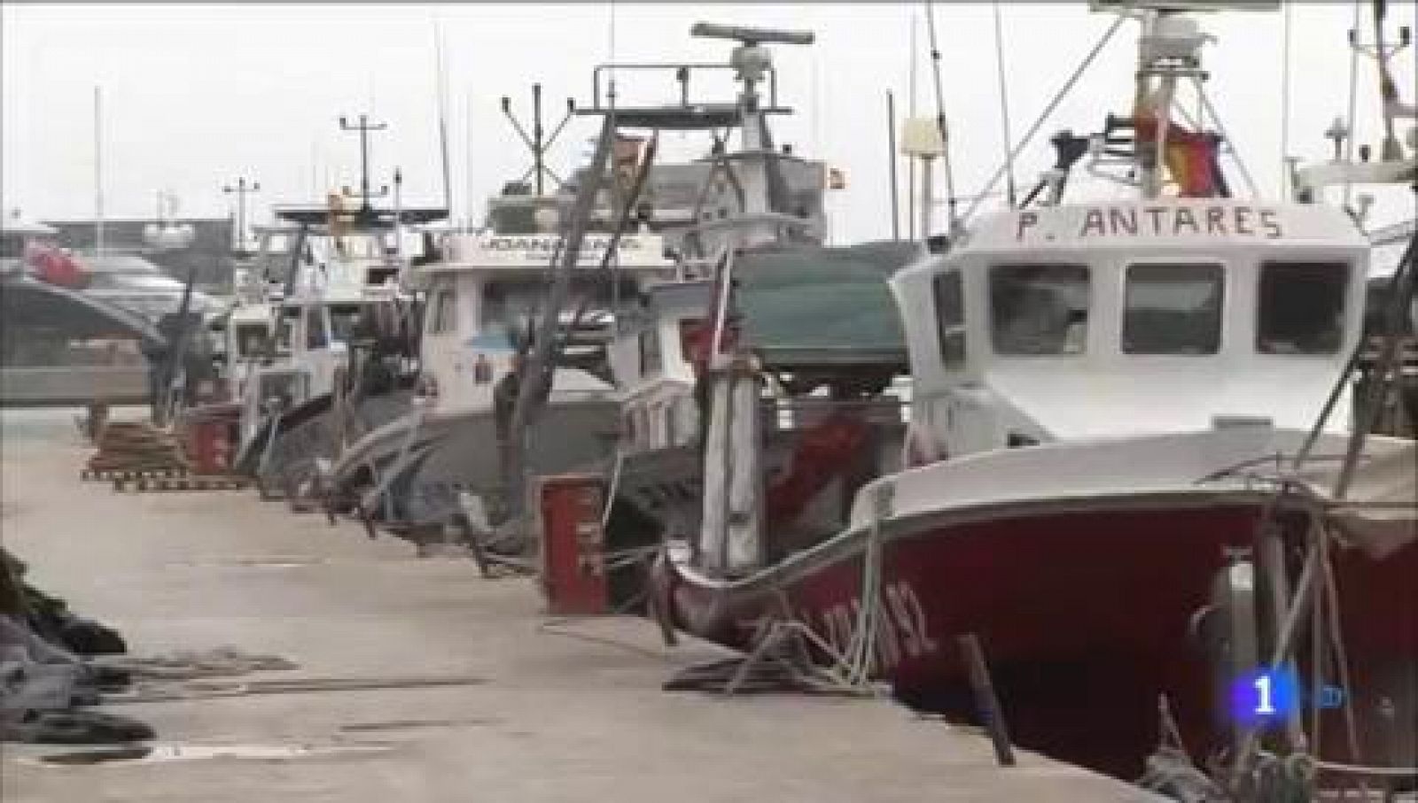 Transportistes i pescadors continuen la vaga per tercer dia