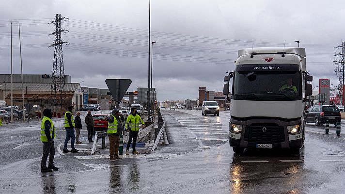 Se cumplen tres días de huelga de transportistas