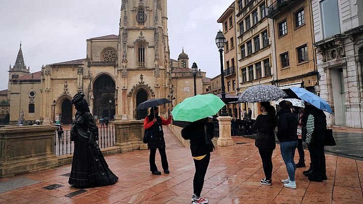 Nubosidad con lluvias fuertes en diversas zonas de España