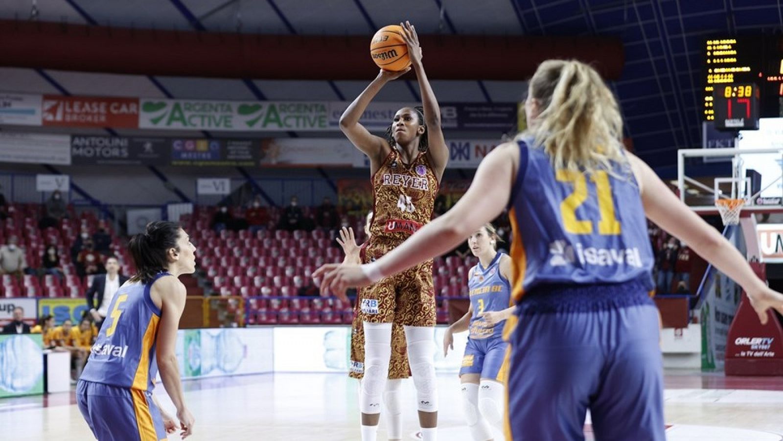 Eurocup femenina I Valencia basket a un paso de la Final Four