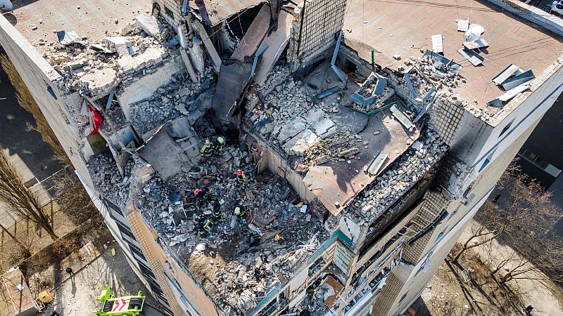 Rusia redobla los bombardeos sobre edificios civiles en Ucrania