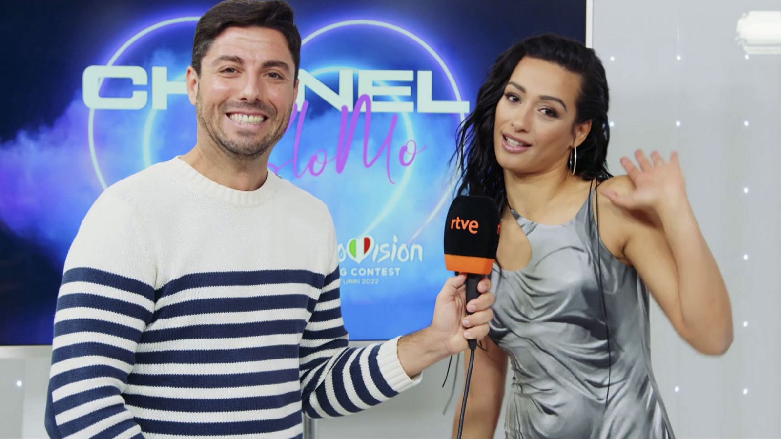 Stage Calling - Programa 1: Chanel nos habla sobre el videoclip de "SloMo"