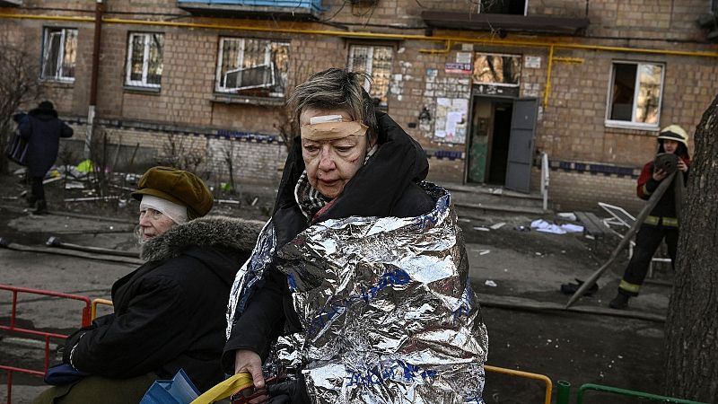 Nuevos ataques en Kiev: las bombas rusas caen sobre una zona residencial