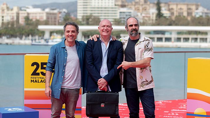 Telediario Fin de Semana - Daniel Guzmán presenta 'Canallas' en el Festival de Málaga