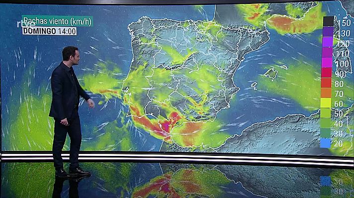 Intervalos de viento fuerte en puntos del litoral mediterráneo. Levante fuerte en el Estrecho. Ascenso notable de las máximas en el área cantábrica