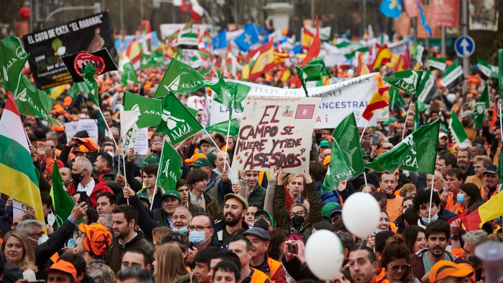 El mundo rural pide que se garantice su futuro con una marcha en Madrid