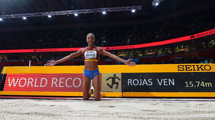 Atletismo - Yulimar Rojas bate su récord mundial de triple con 15,74