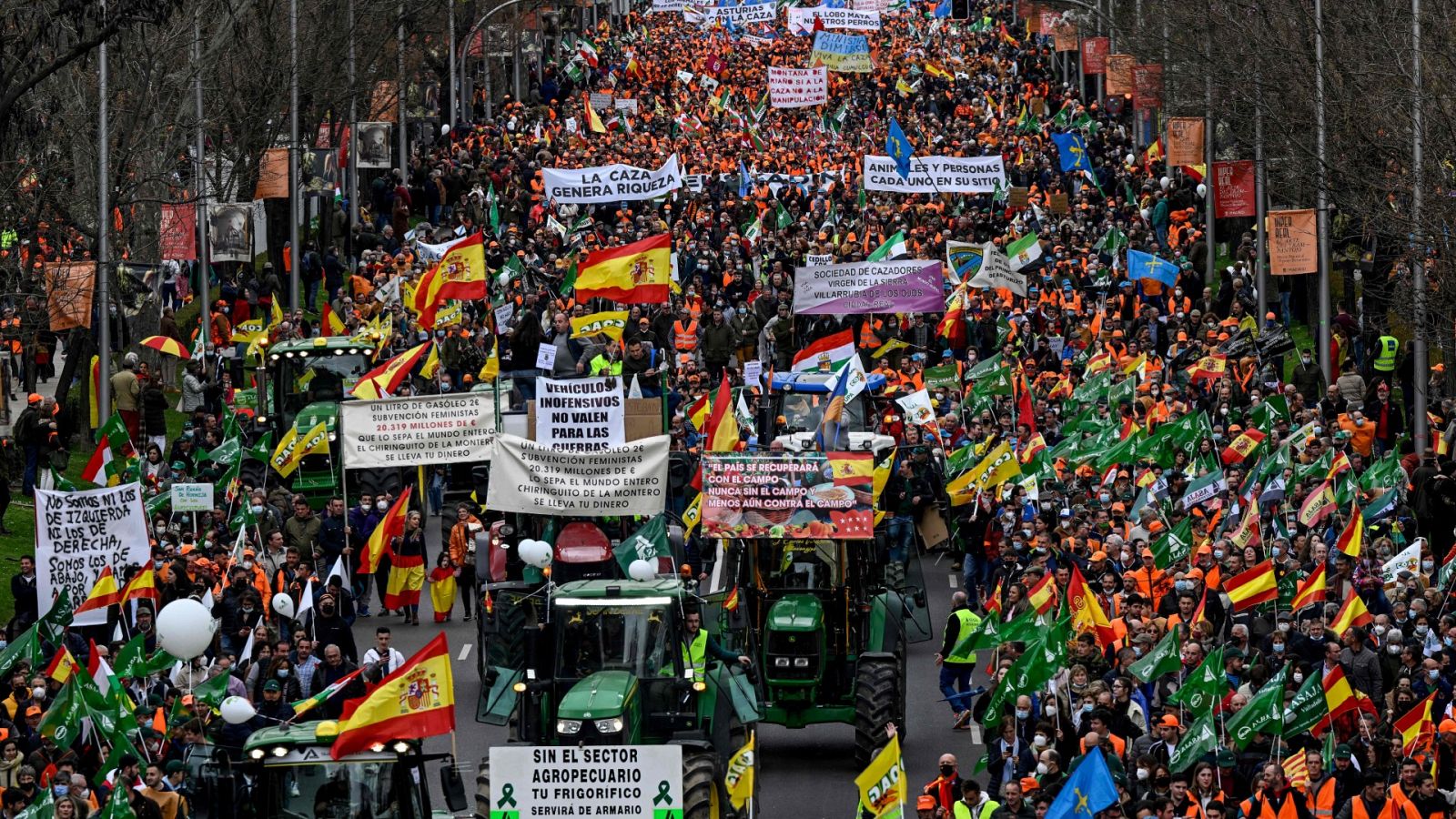 El campo se manifiesta en una marcha masiva en Madrid
