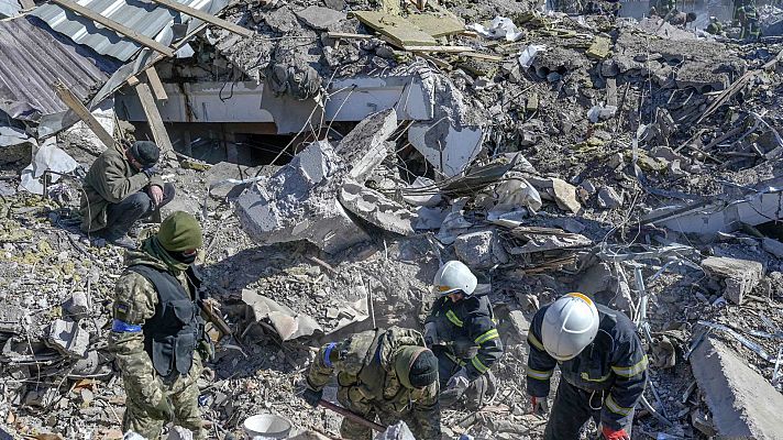 El ataque a una base militar en Mykolaiv deja una decena de muertos