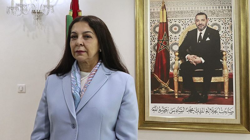 La embajadora de Marruecos regresa a España diez meses después de su marcha