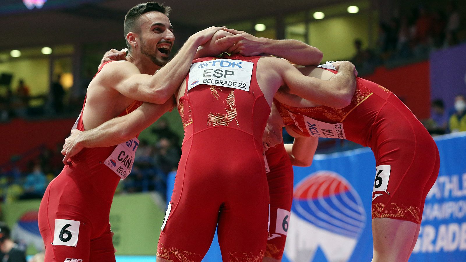España, plata en el 4x400 en el Mundial de pista cubierta