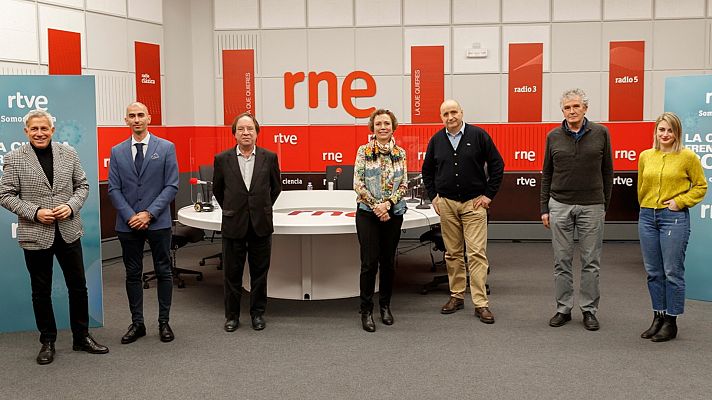 RTVE Instituto - Dos años de pandemia: La ciencia frente a la Covid (I)