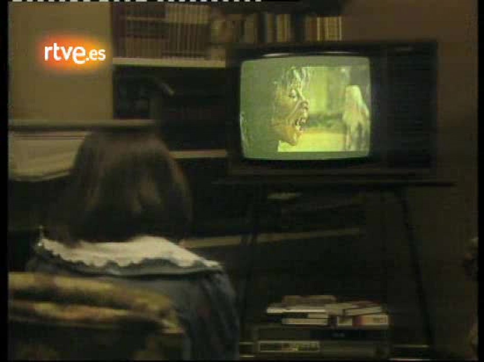 Bola de cristal - Usa la máquina, no seas máquina - La bola de cristal | Ver