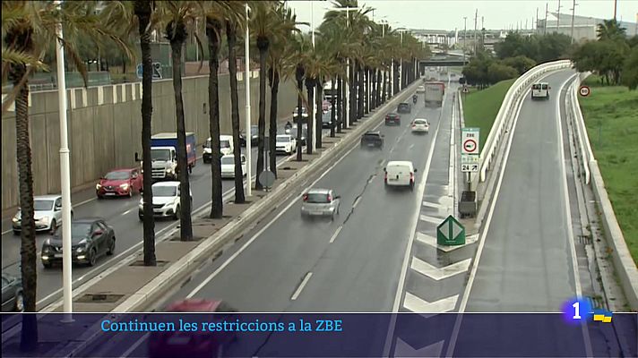 L'Informatiu - Continuen les restriccions a la ZBE: la sentència no s'ha aplicat