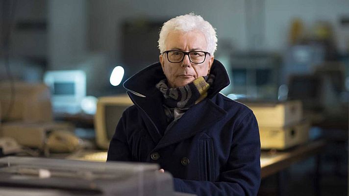  - Ken Follet: "Lo que están haciendo los rusos en Ucrania es lo que los chinos quieren hacer en Taiwán"