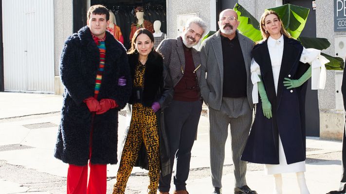 Maestros de la costura - Recibimos al figurinista Paco Delgado