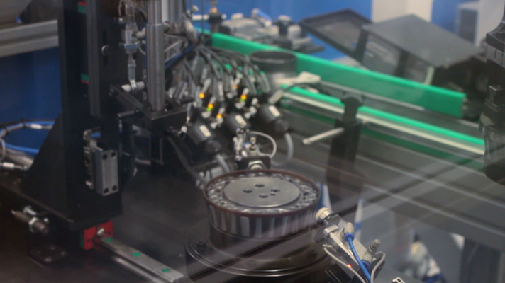 Noticias Aragón - La falta de suministros por los paros del transporte complica la producción industrial