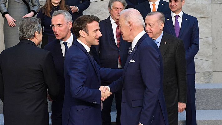 Telediario 2 - La OTAN refuerza su unidad: más ayuda militar a Ucrania y sanciones contra Rusia