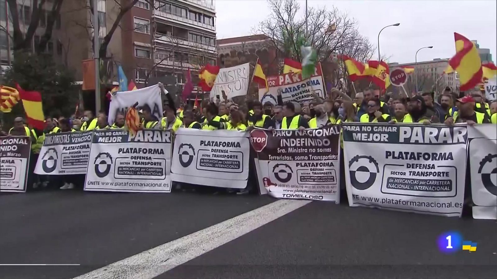 Segueixen les protestes tot i l'acord amb els transportistes