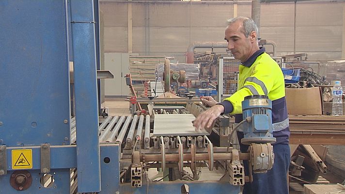 Noticias Andalucía - Los ceramistas, obligados a cerrar