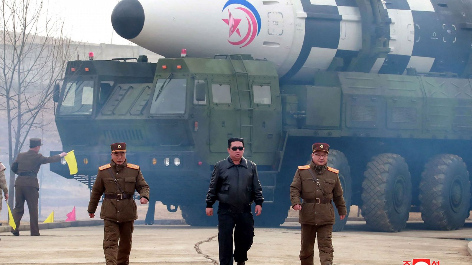 Corea del Norte lanza un nuevo misil con una cinematográfica puesta en escena