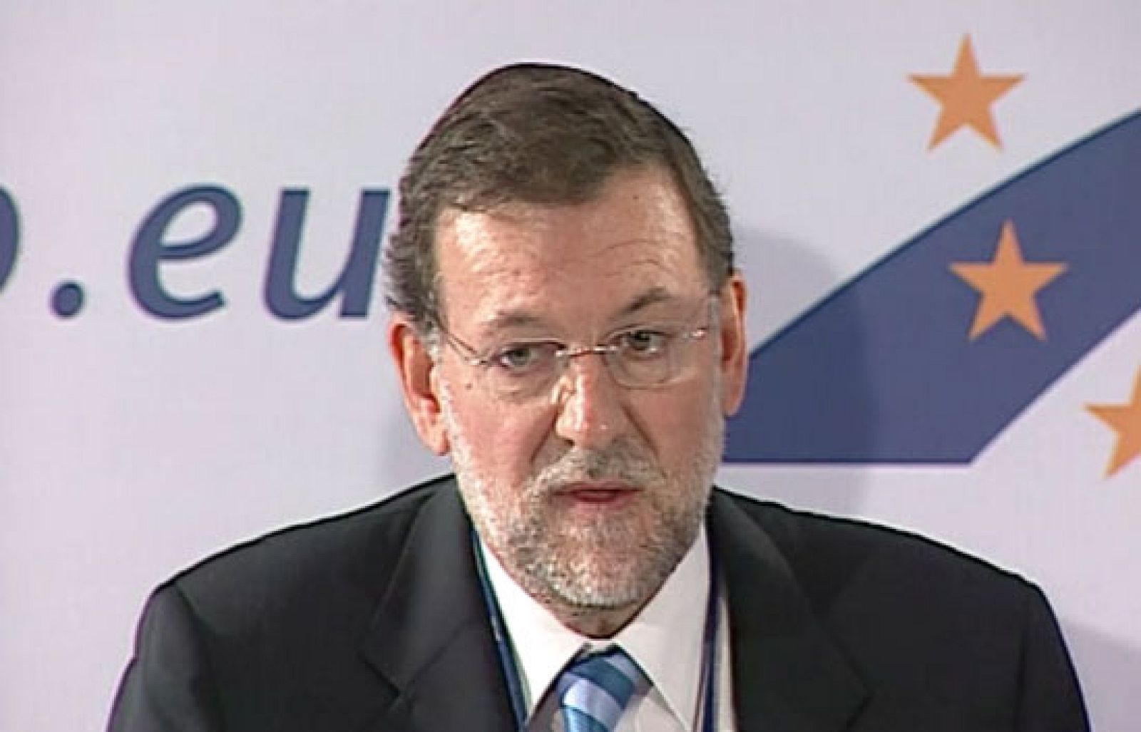 Rajoy ha calificado de "autobombo obsceno"" la exposición de la situación económica que ha hecho Zapatero | Ver