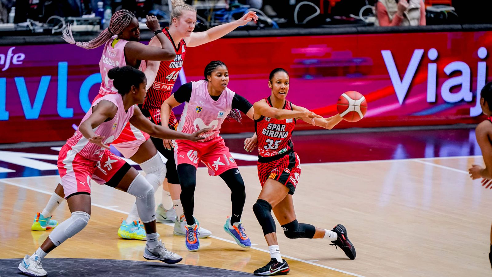 Baloncesto femenino: Girona - Estudiantes