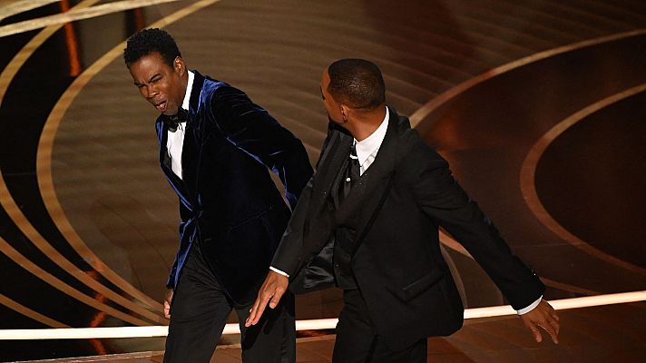 Will Smith abofetea a Chris Rock en la gala de los Oscar