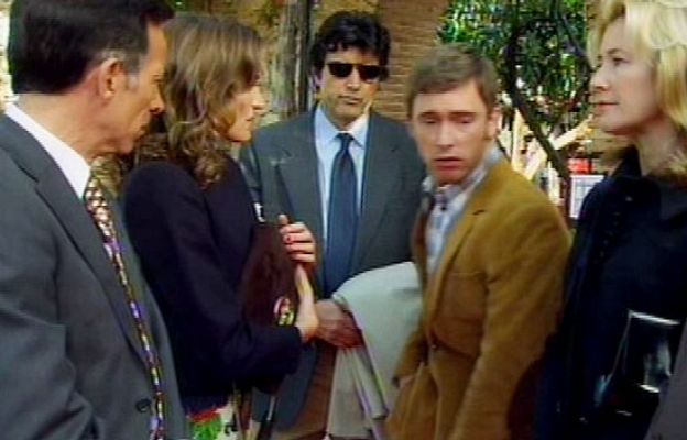 Cuéntame cómo pasó - Toni no puede con la boda