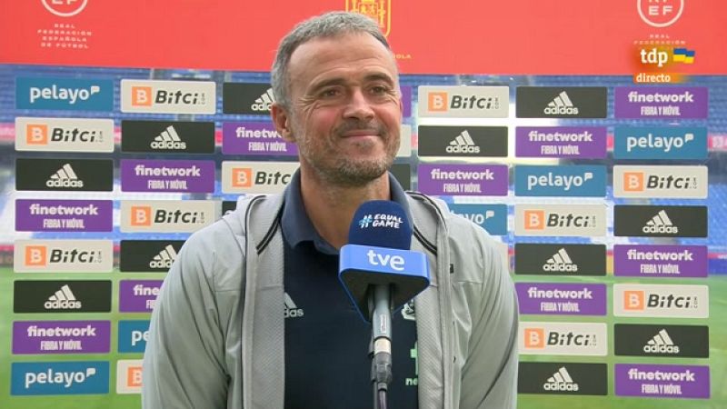 Luis Enrique: "El objetivo es repartir minutos y no cargar a los jugadores"