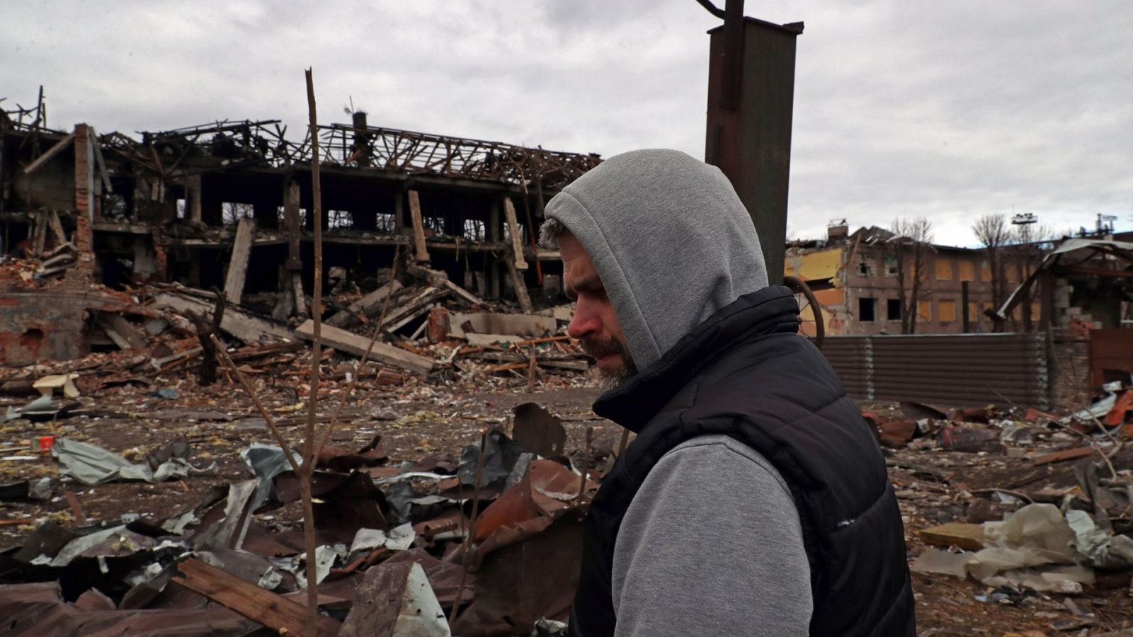 Los bombardeos siguen sobre Kiev más de un mes después: "Ya ni siquiera me sorprendo"