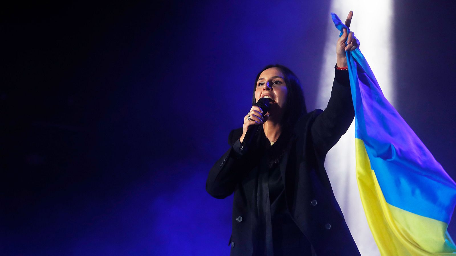 Hablamos con Jamala, ganadora de Eurovisión 2016, sobre su huida de Ucrania tras la invasión de las tropas rusas